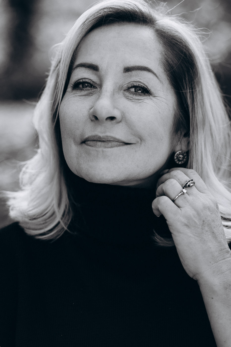 Portraitfotografie München - Frauenportrait mit natürlichem Licht