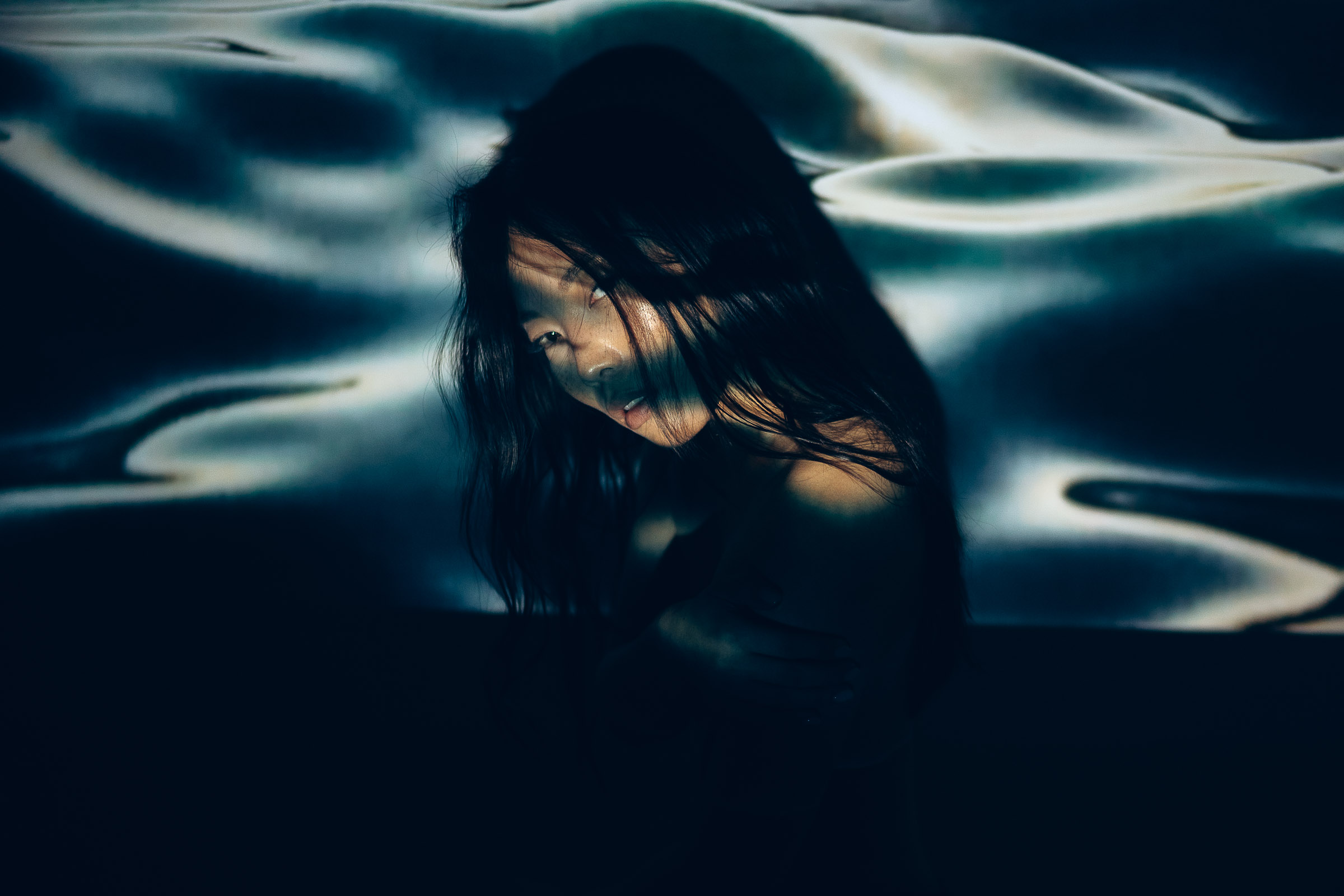 Portraitfotografie München - Frauenportrait mit natürlichem Licht